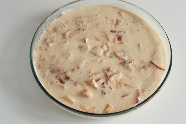 Манник с яблоками
